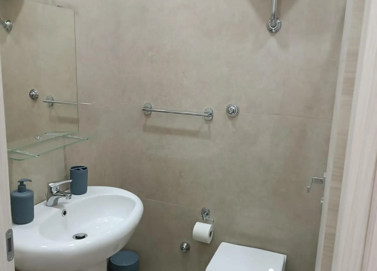 Gold House Aparthotel Naples